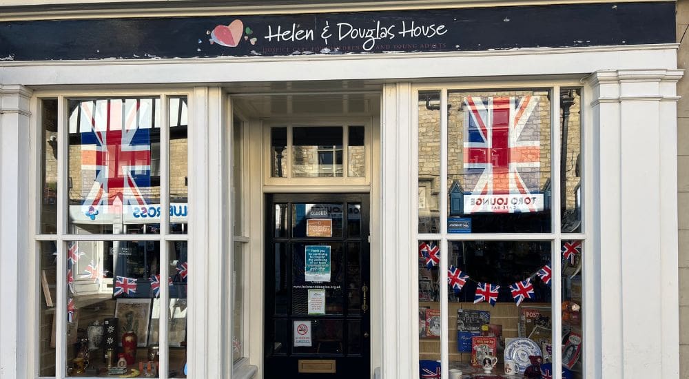 shop front with Jubilee window decoration_1000x550 shop front with Jubilee window decoration