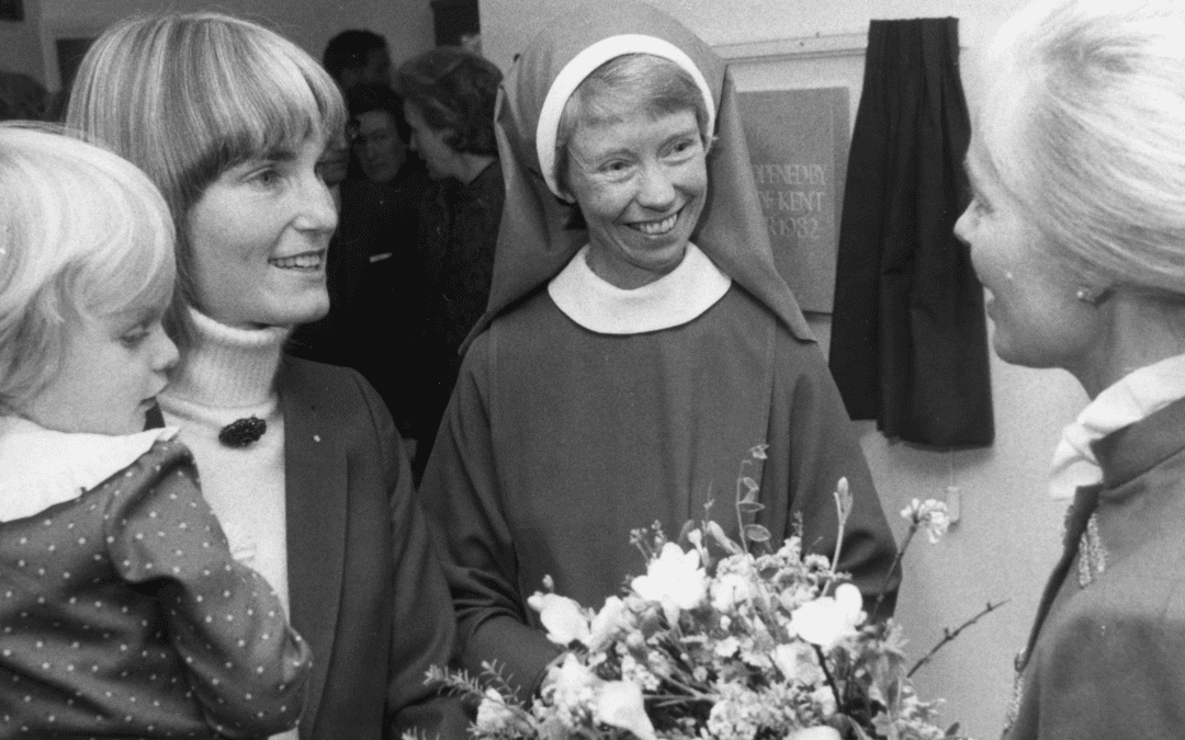 HRH The Duchess of Kent, Helen's mother Jacqueline Worswick and Helen's sister Catherine Worswick with Sister (then Mother) Frances Dominica at the official opening of Helen House on 30th November 1982. Charity history
